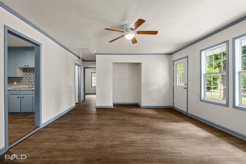 1809 Leslie Property Photo 20