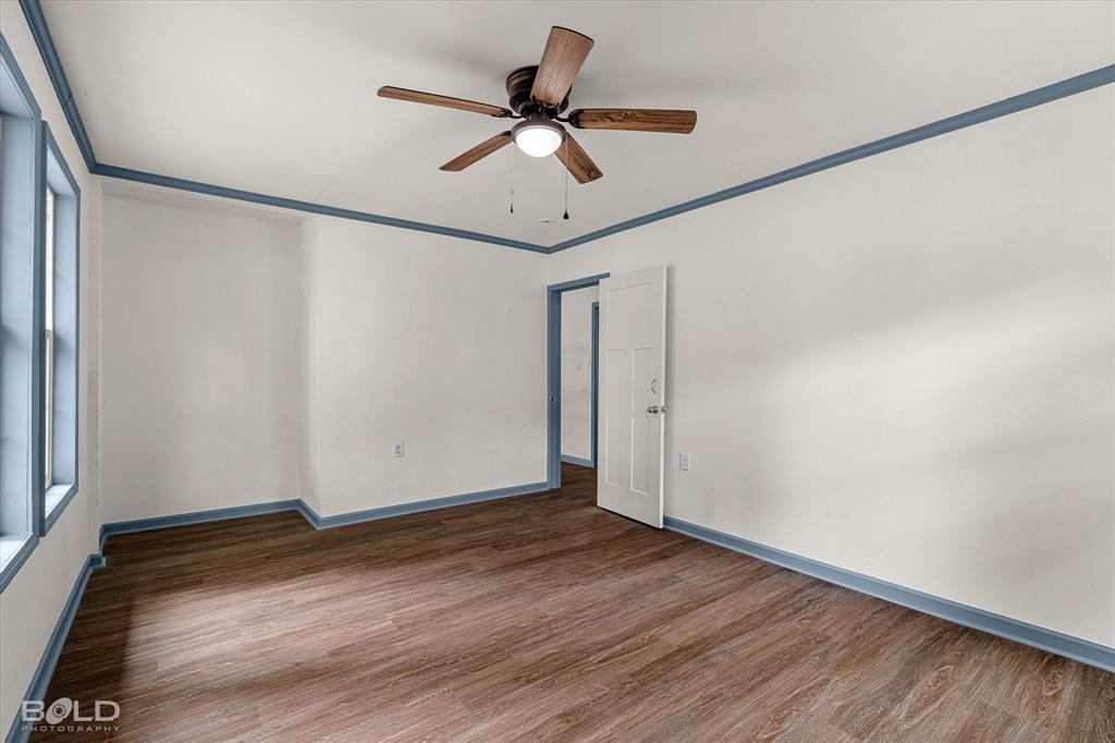 1809 Leslie Property Photo 27