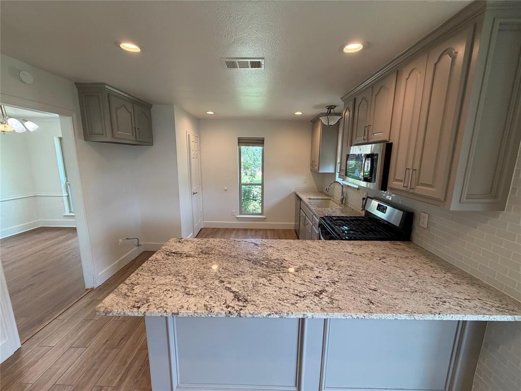 4909 Van Ness Street Property Photo 6