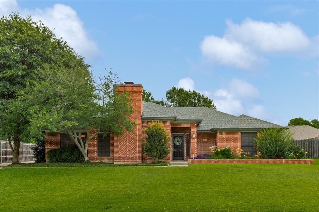 1416 Spyglass Drive Property Photo 1