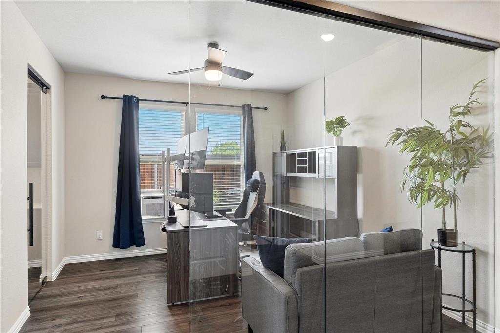 400 Acton Avenue Property Photo 8