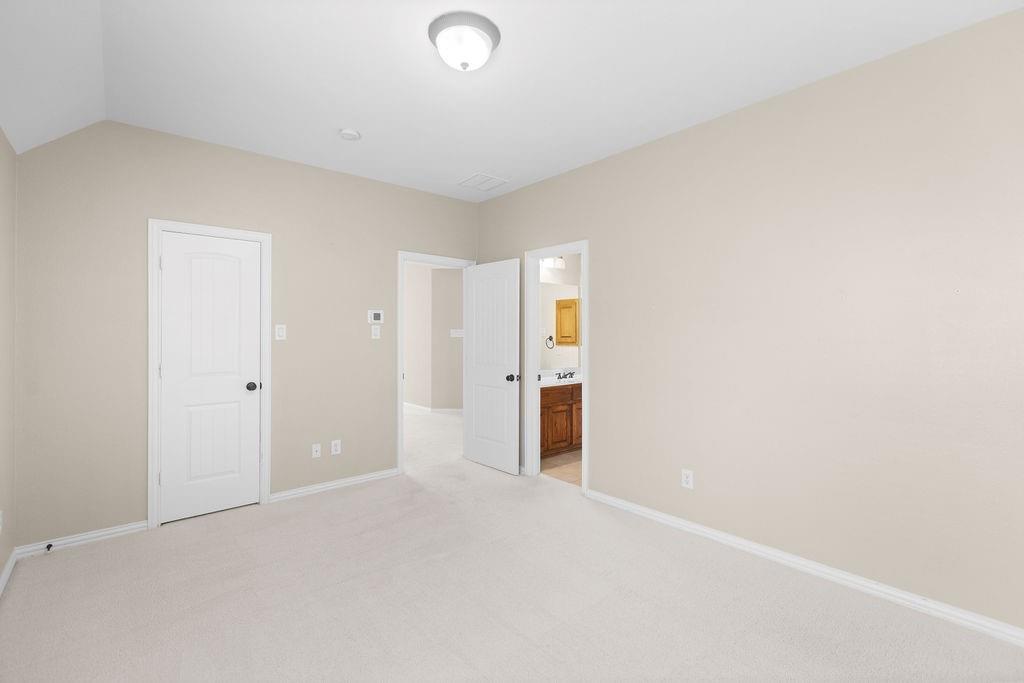 4004 Hook Bill Drive Property Photo 21