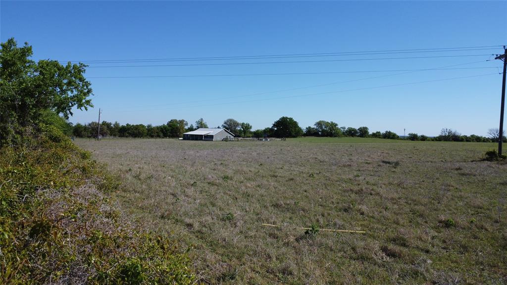 261 County Road 403 Property Photo 2