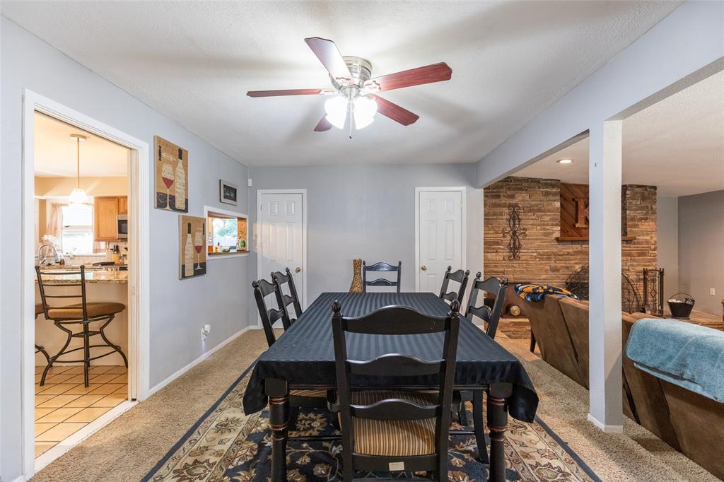 109 Circle Of Holly Property Photo 15