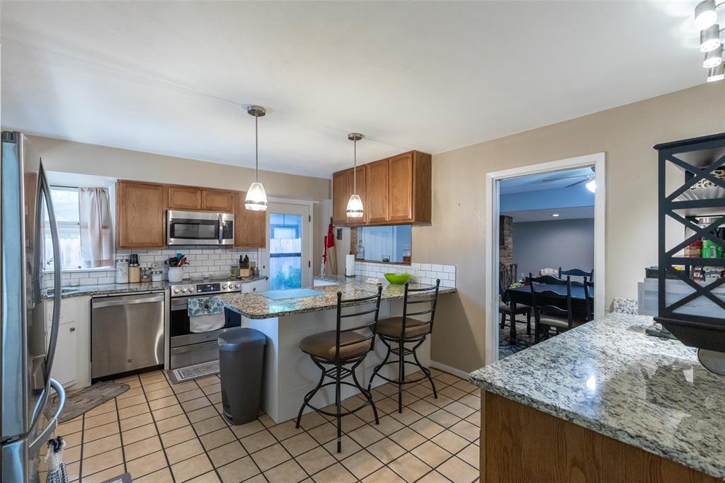 109 Circle Of Holly Property Photo 24