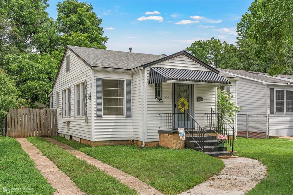 254 E Fairview Street Property Photo 3