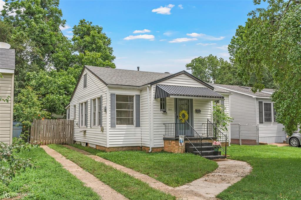254 E Fairview Street Property Photo 5