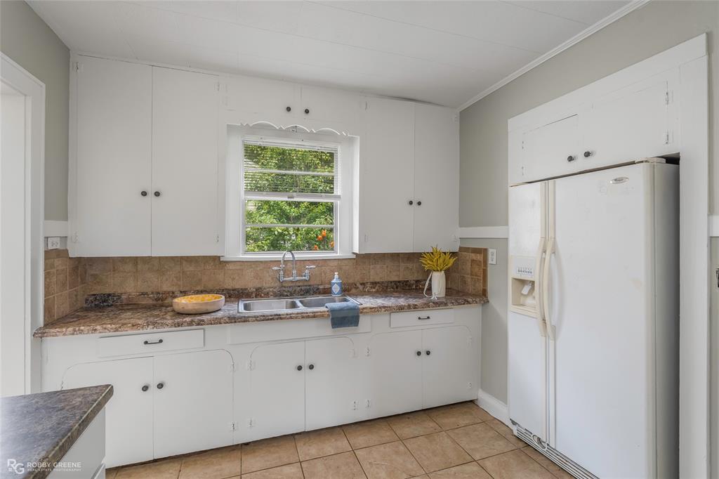 254 E Fairview Street Property Photo 21