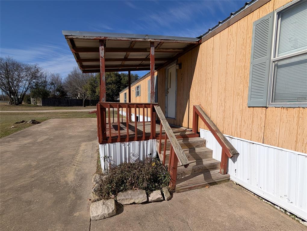 425 State Highway 34 Property Photo 15
