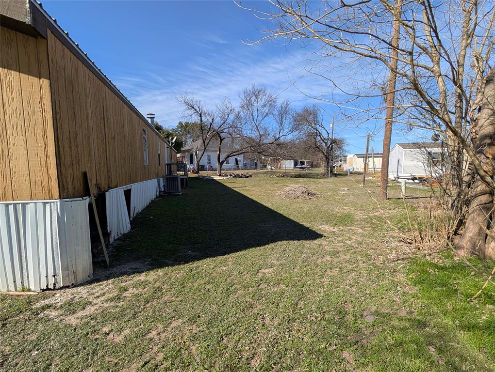 425 State Highway 34 Property Photo 17