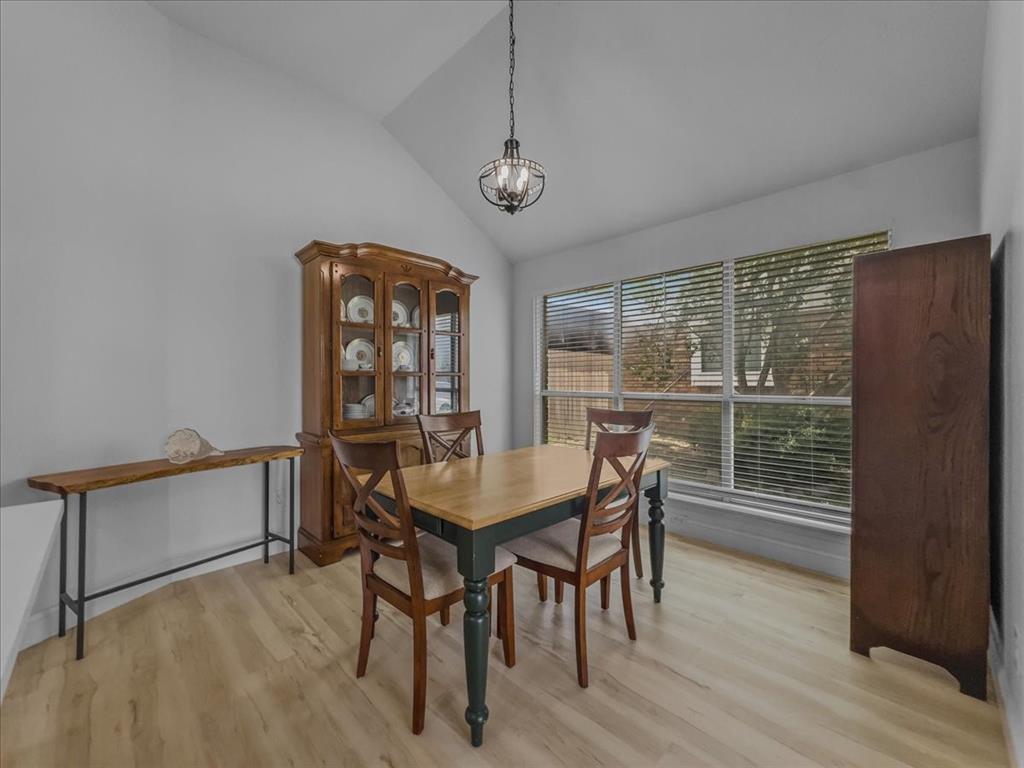 1315 Silver Maple Drive Property Photo 14