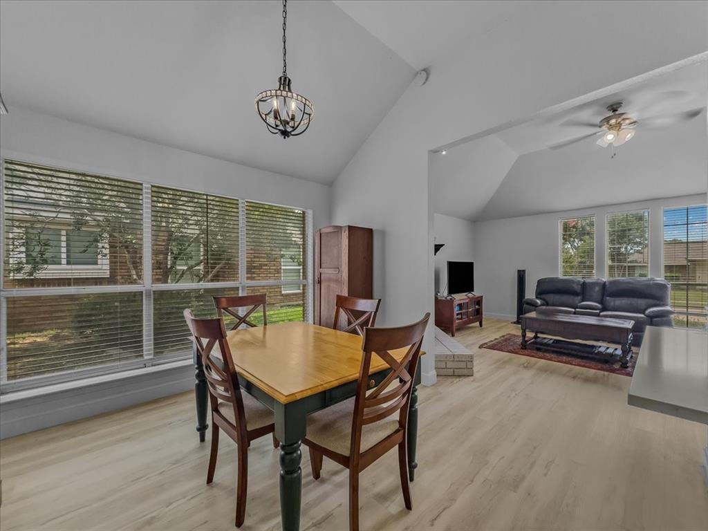 1315 Silver Maple Drive Property Photo 15