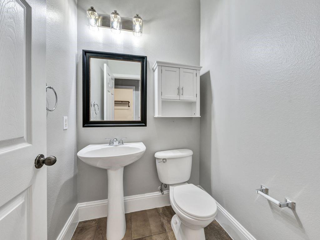 920 Ethan Road Property Photo 21