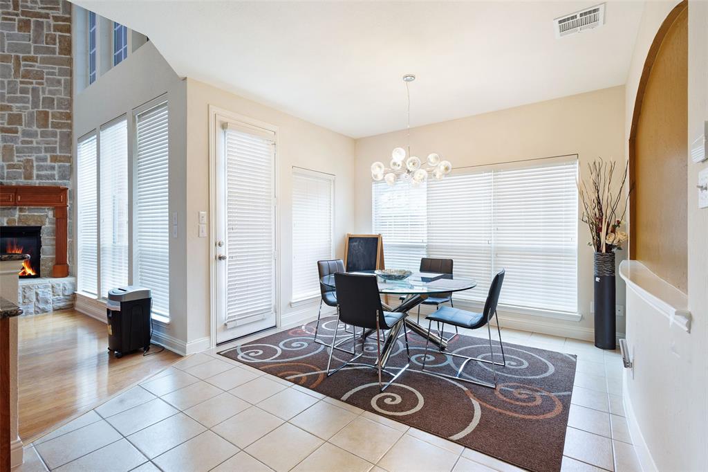 1226 Waterford Way Property Photo 13