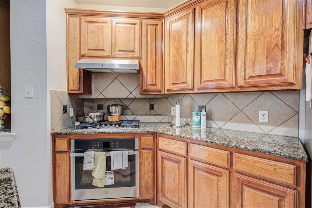 1226 Waterford Way Property Photo 17