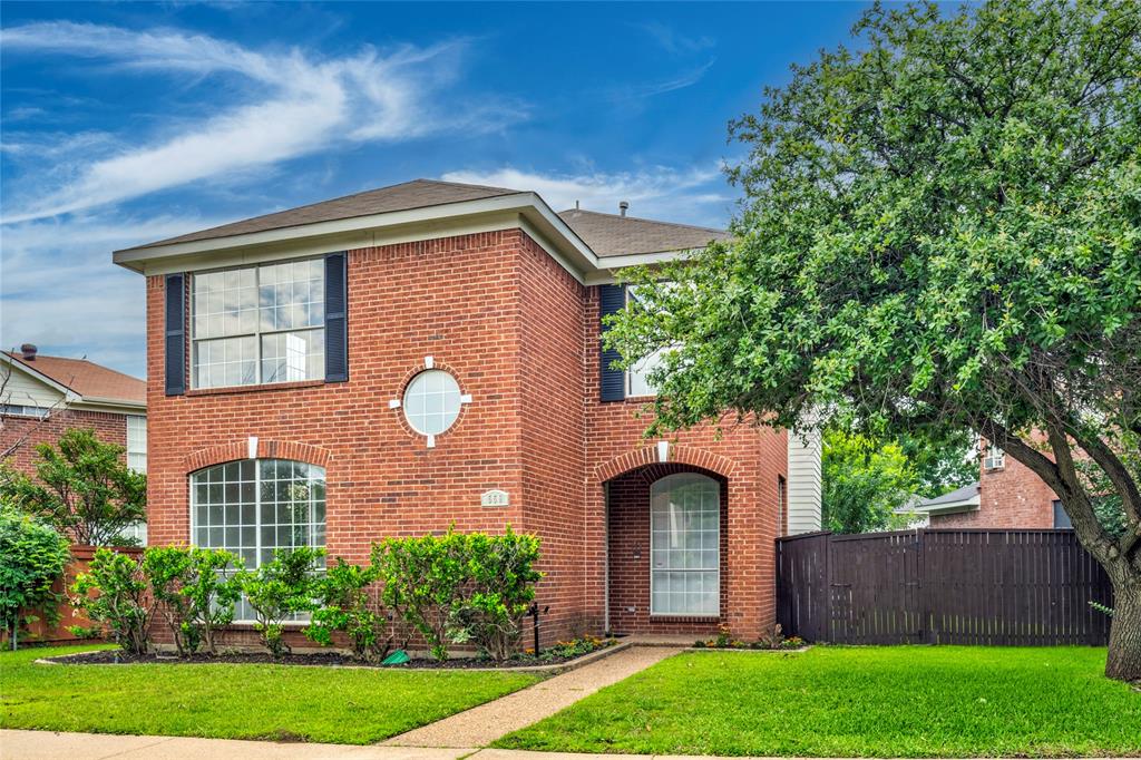 559 Raintree Circle Property Photo 1