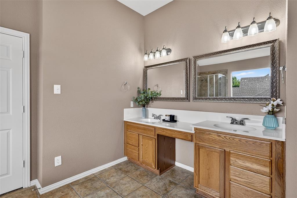 812 Cascades Drive Property Photo 24