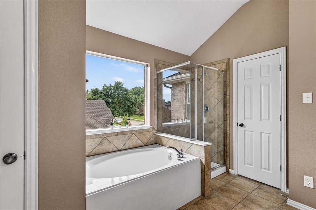 812 Cascades Drive Property Photo 25