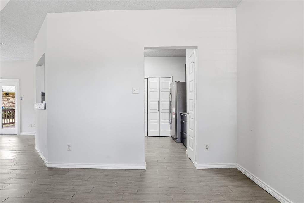 2142 Falcon Ridge Drive Property Photo 11