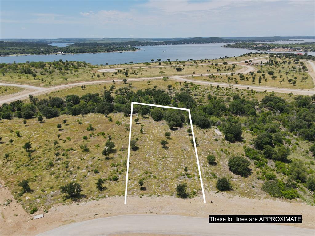 1079 Clearwater Point Property Photo 1