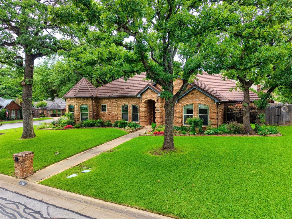 4930 High Creek Drive Property Photo 1