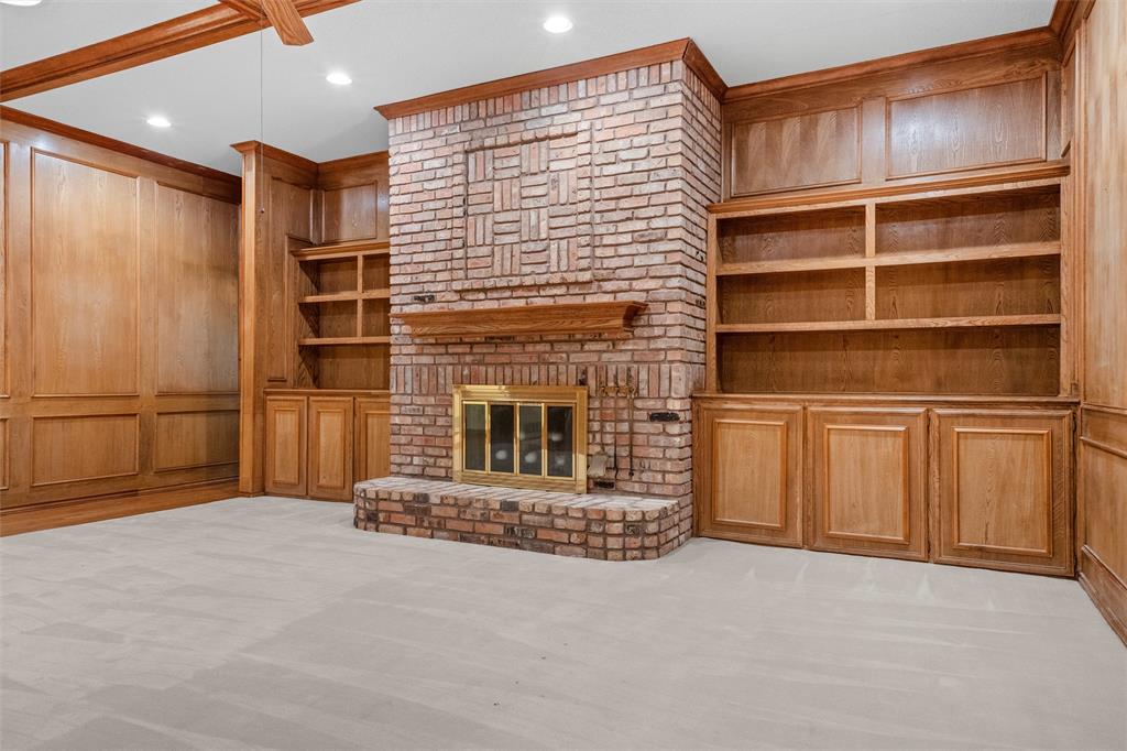 4930 High Creek Drive Property Photo 7