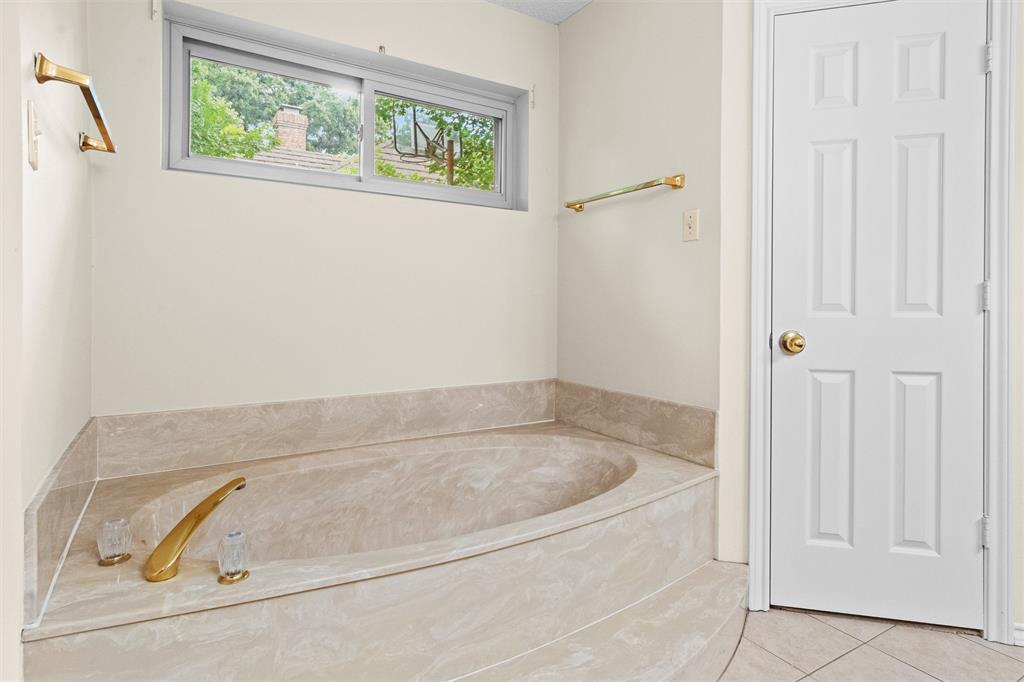 4930 High Creek Drive Property Photo 21