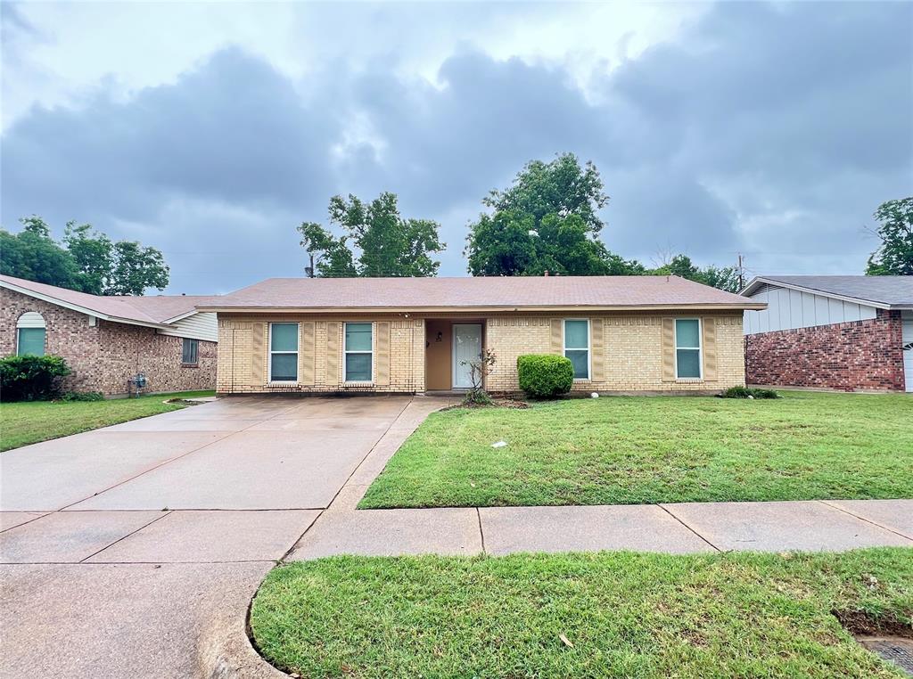 2121 Spanish Trail Property Photo 1