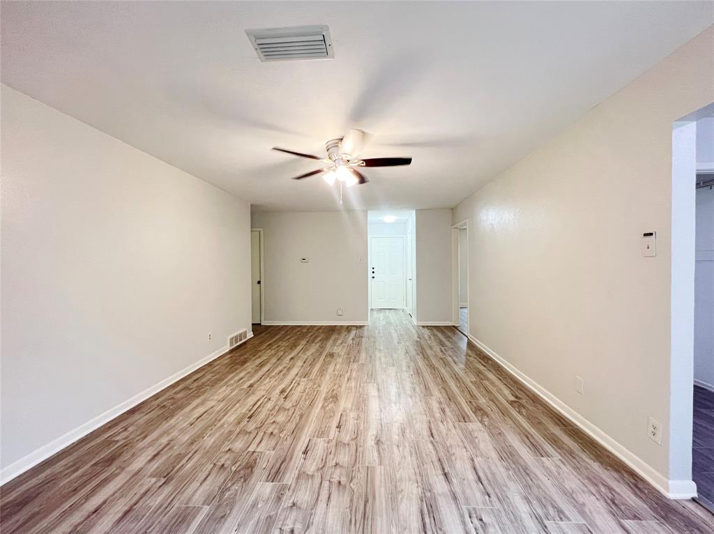 2121 Spanish Trail Property Photo 4