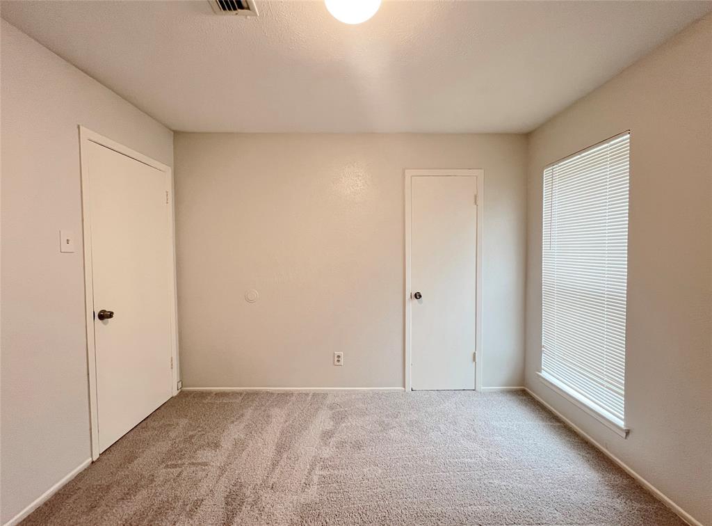 2121 Spanish Trail Property Photo 11