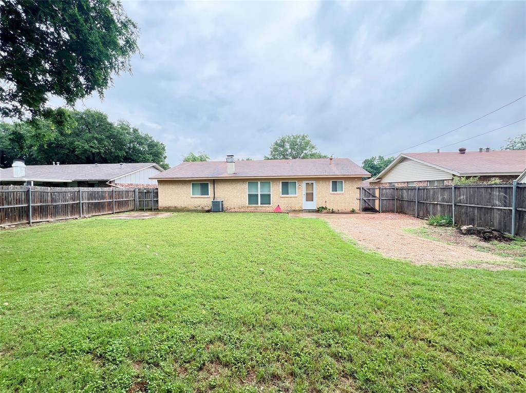 2121 Spanish Trail Property Photo 17