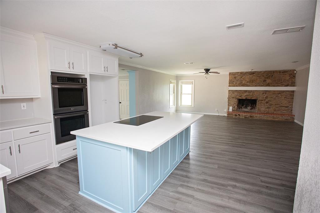 417 Summitt Avenue Property Photo 3