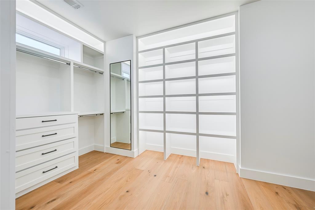 6226 Lakeshore Drive Property Photo 12