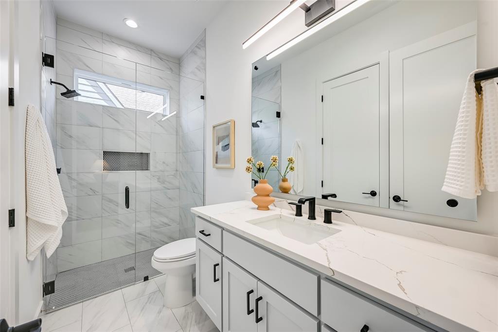 6226 Lakeshore Drive Property Photo 18