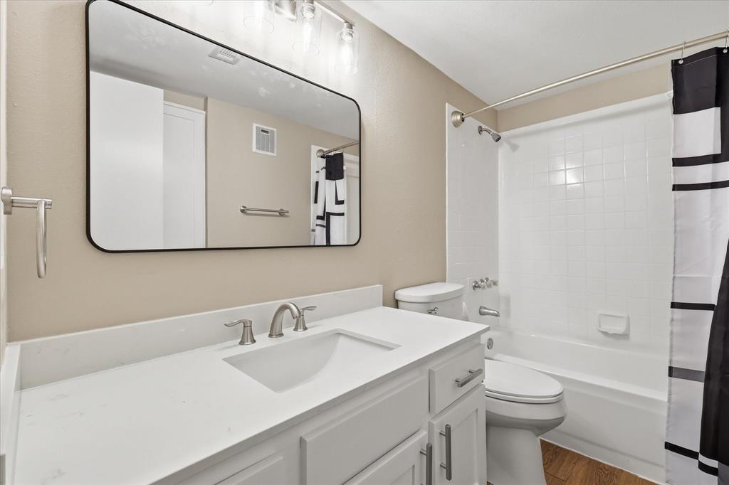 218 N Texas Boulevard 109 Property Photo 12