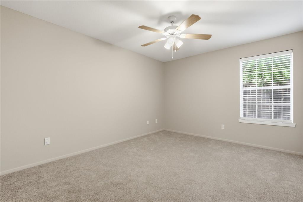 218 N Texas Boulevard 109 Property Photo 14