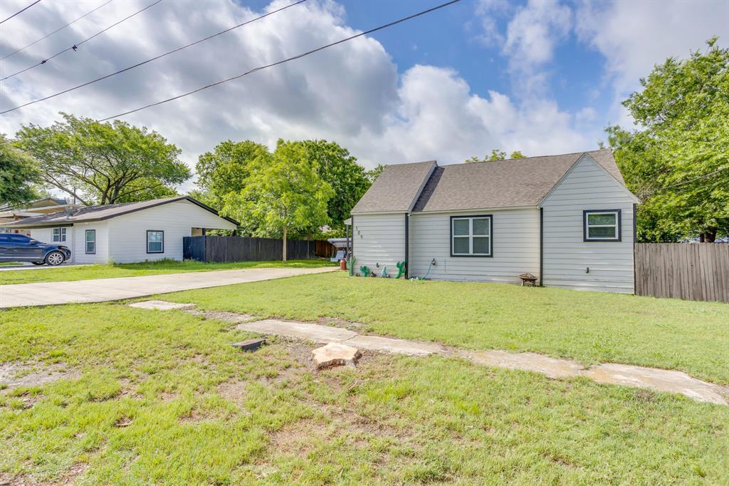 109 W Purdom Avenue Property Photo 5
