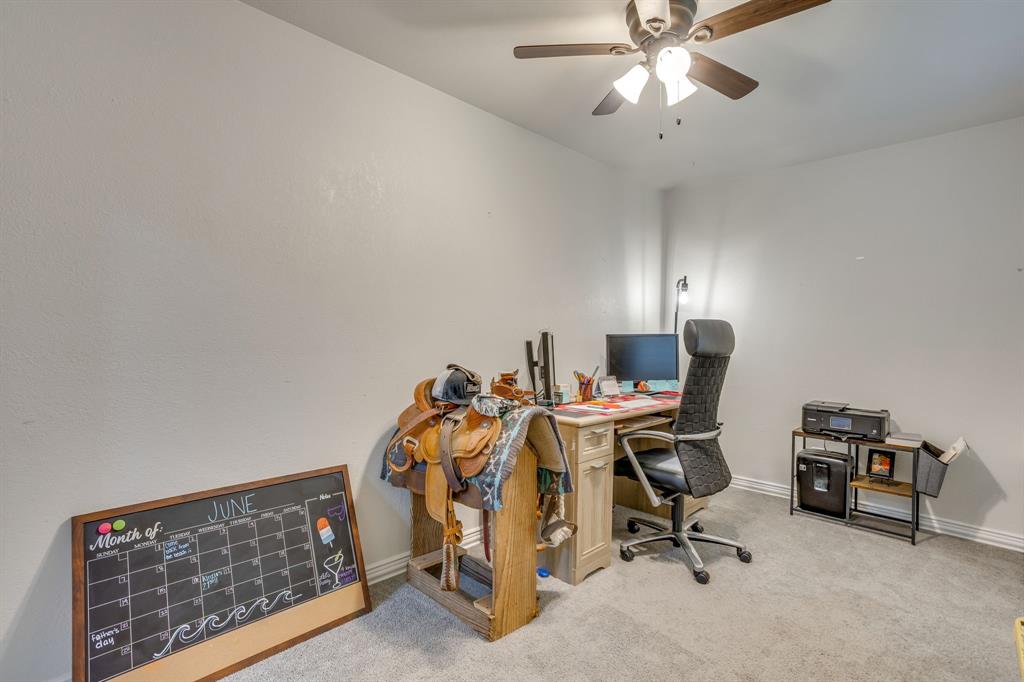 109 W Purdom Avenue Property Photo 36