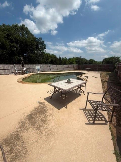 4 Glencove Circle Property Photo 6