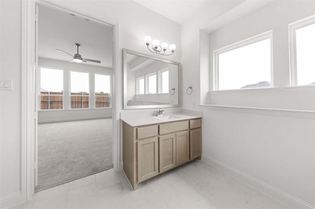 2021 Euclid Drive Property Photo 16