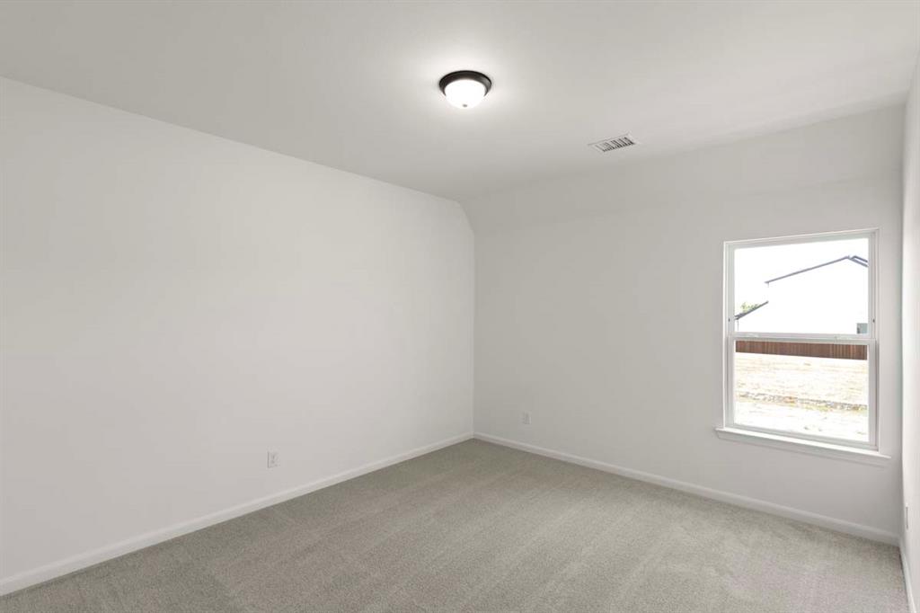 2021 Euclid Drive Property Photo 17