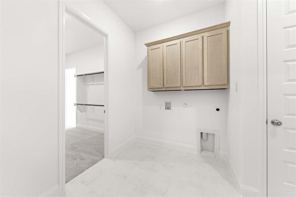 2021 Euclid Drive Property Photo 18