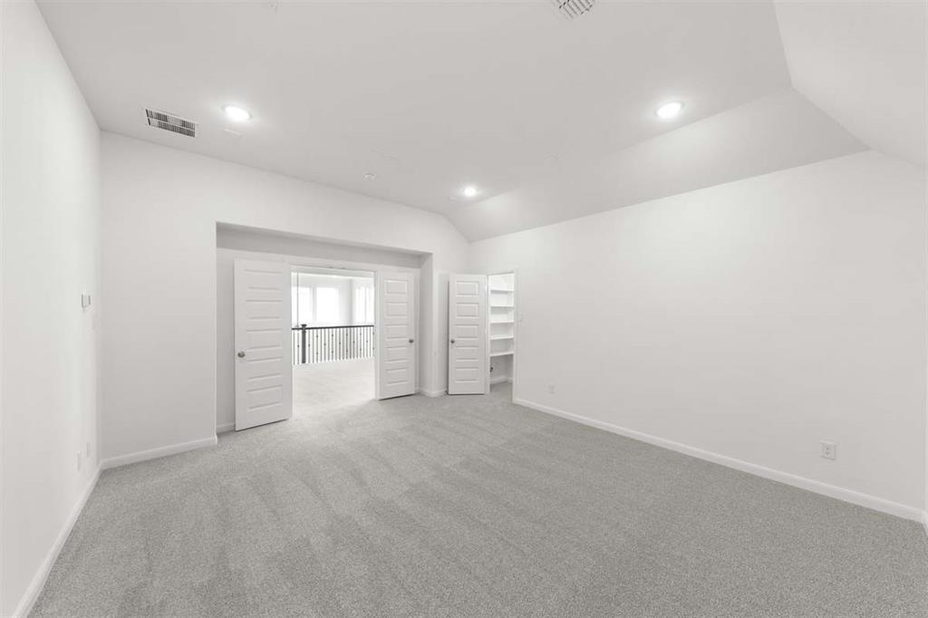 2021 Euclid Drive Property Photo 22