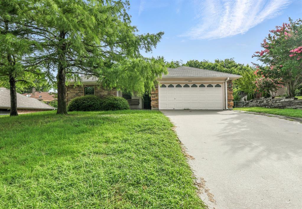 602 Valleyridge Court
