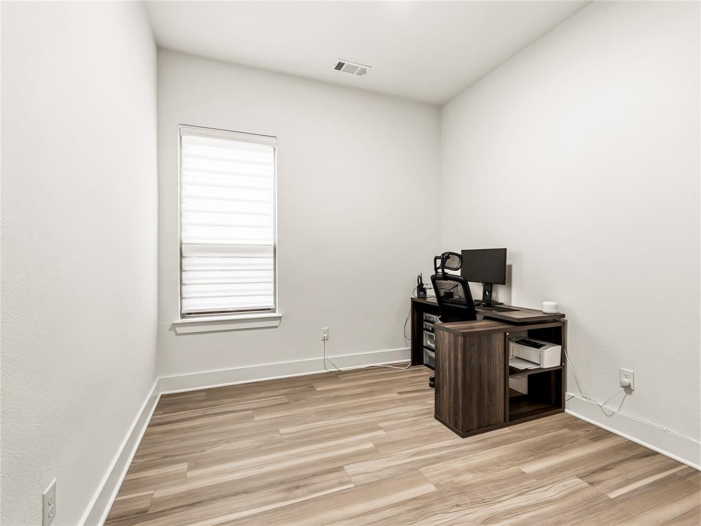 1125 Tullow Drive Property Photo 22