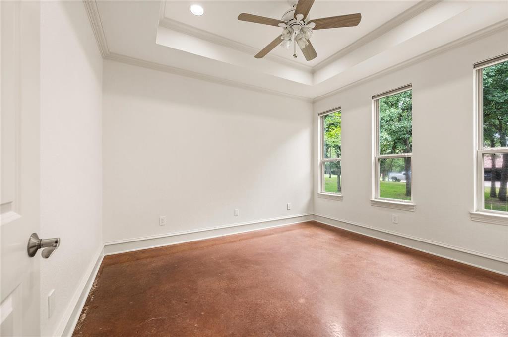 8600 Baltusrol Drive Property Photo 10