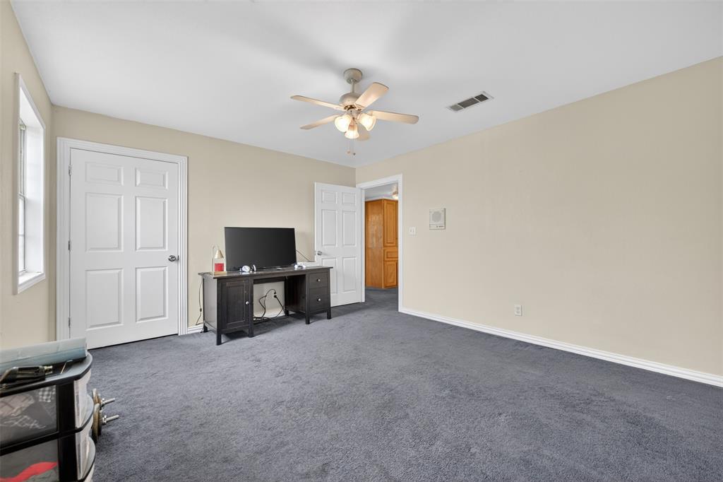 104 Bow Creek Circle Property Photo 11