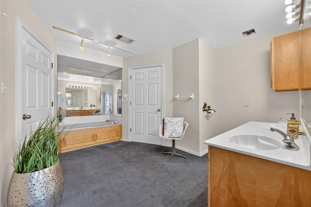 104 Bow Creek Circle Property Photo 15