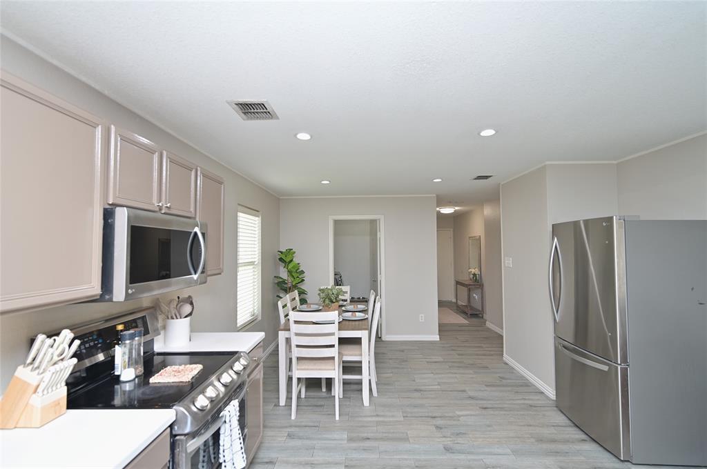 6701 Waterhill Lane Property Photo 11