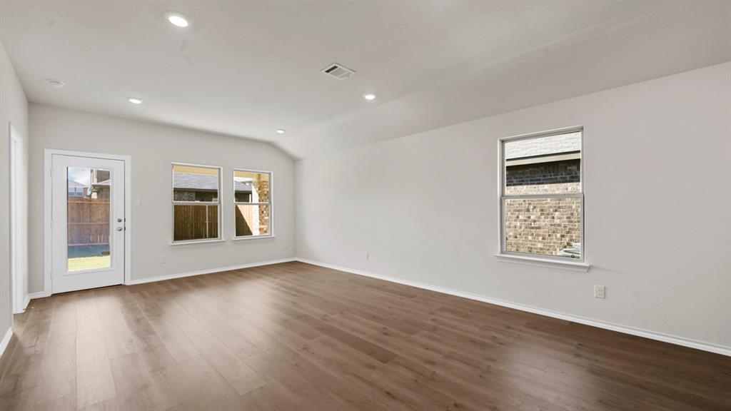 1663 Blaire Drive Property Photo 14